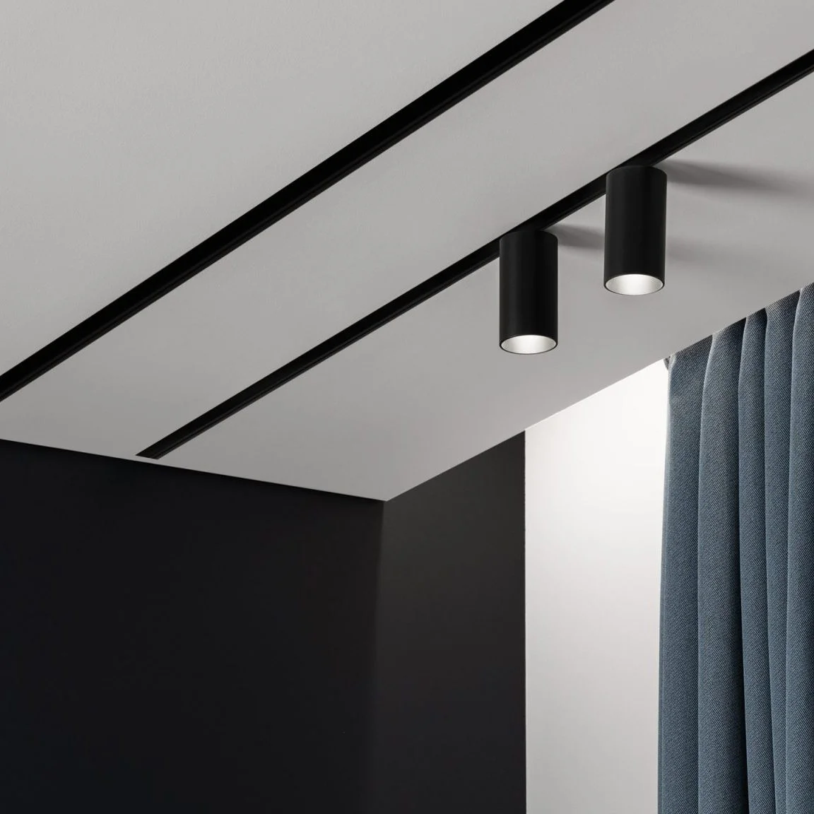 چراغ اسپات (SPOT) چیست؟